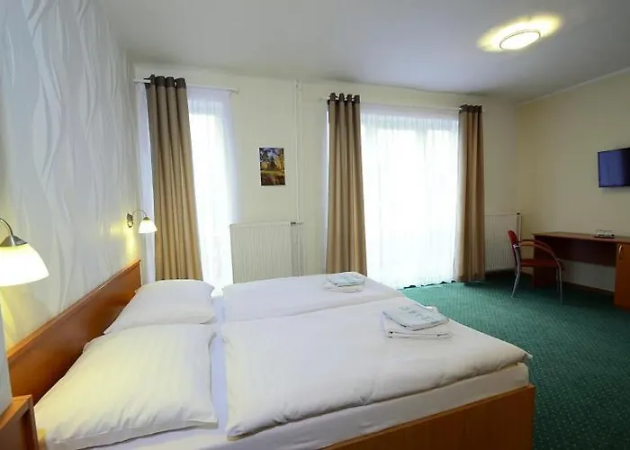 Hotell Wellness Kotar 3*